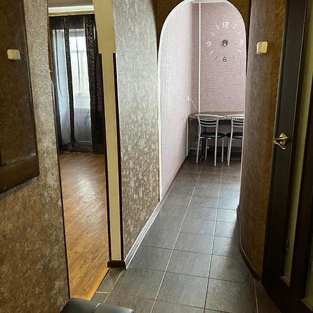 Апартаменты В Самом Центре Прпобеды 90 Çernigiv Dış mekan fotoğraf